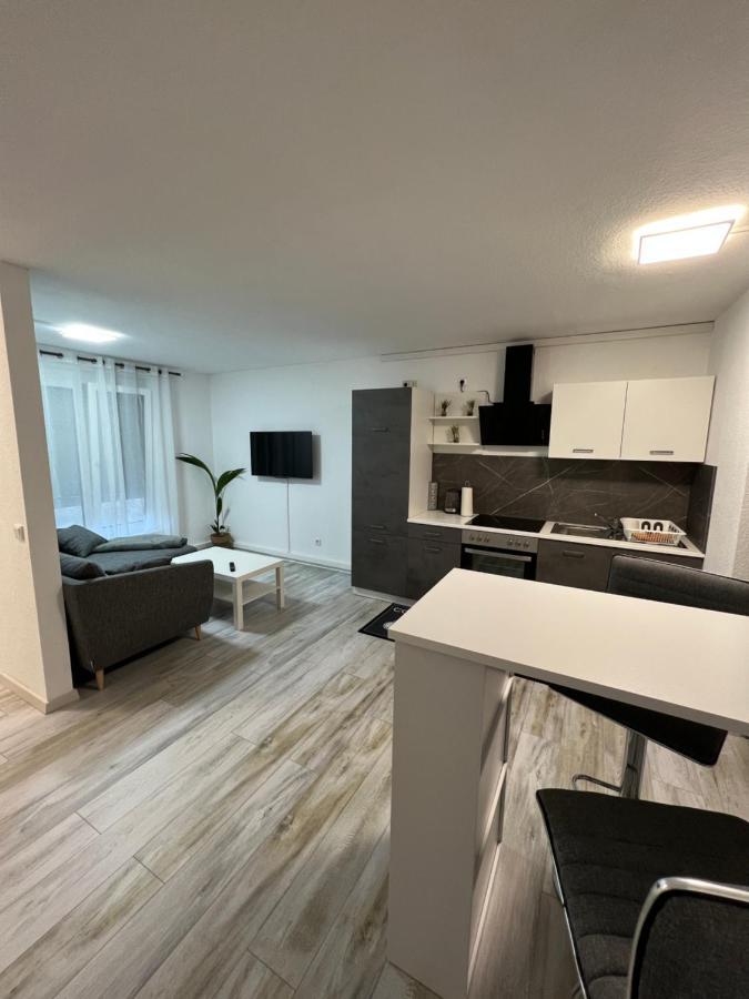 Deniz'S Serviced Apartment. Niederaula エクステリア 写真