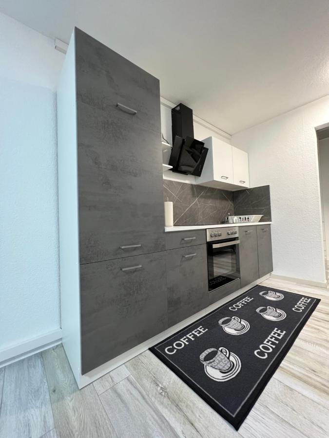 Deniz'S Serviced Apartment. Niederaula エクステリア 写真