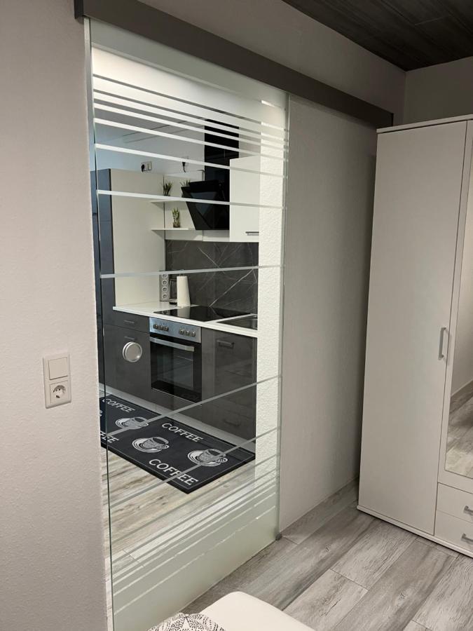 Deniz'S Serviced Apartment. Niederaula エクステリア 写真