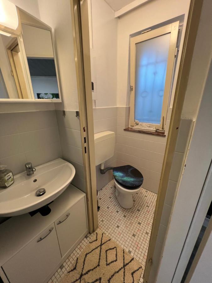 Deniz'S Serviced Apartment. Niederaula エクステリア 写真